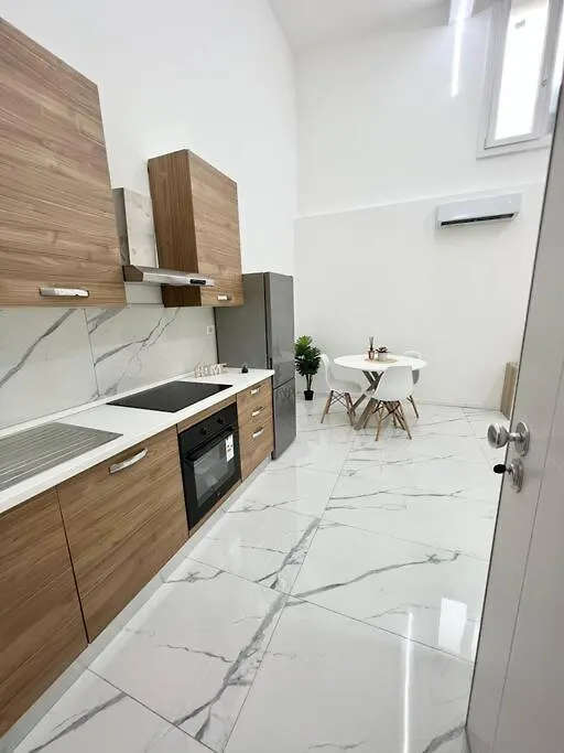 Cozy Apartment Milano Dergano M3 0*, Milan