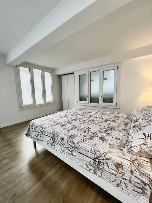 Cozy Apartment Milano Dergano M3  Milan